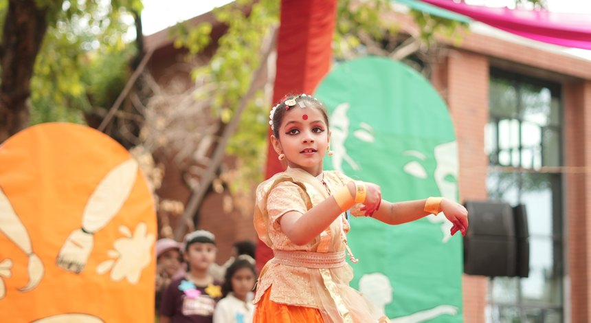 Classical dance, in costume, The Rising Stars Championship at Birla Open Minds International School, Bhopal